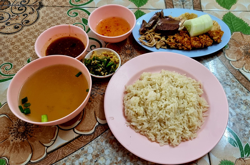 ร้านข้าวมันไก่