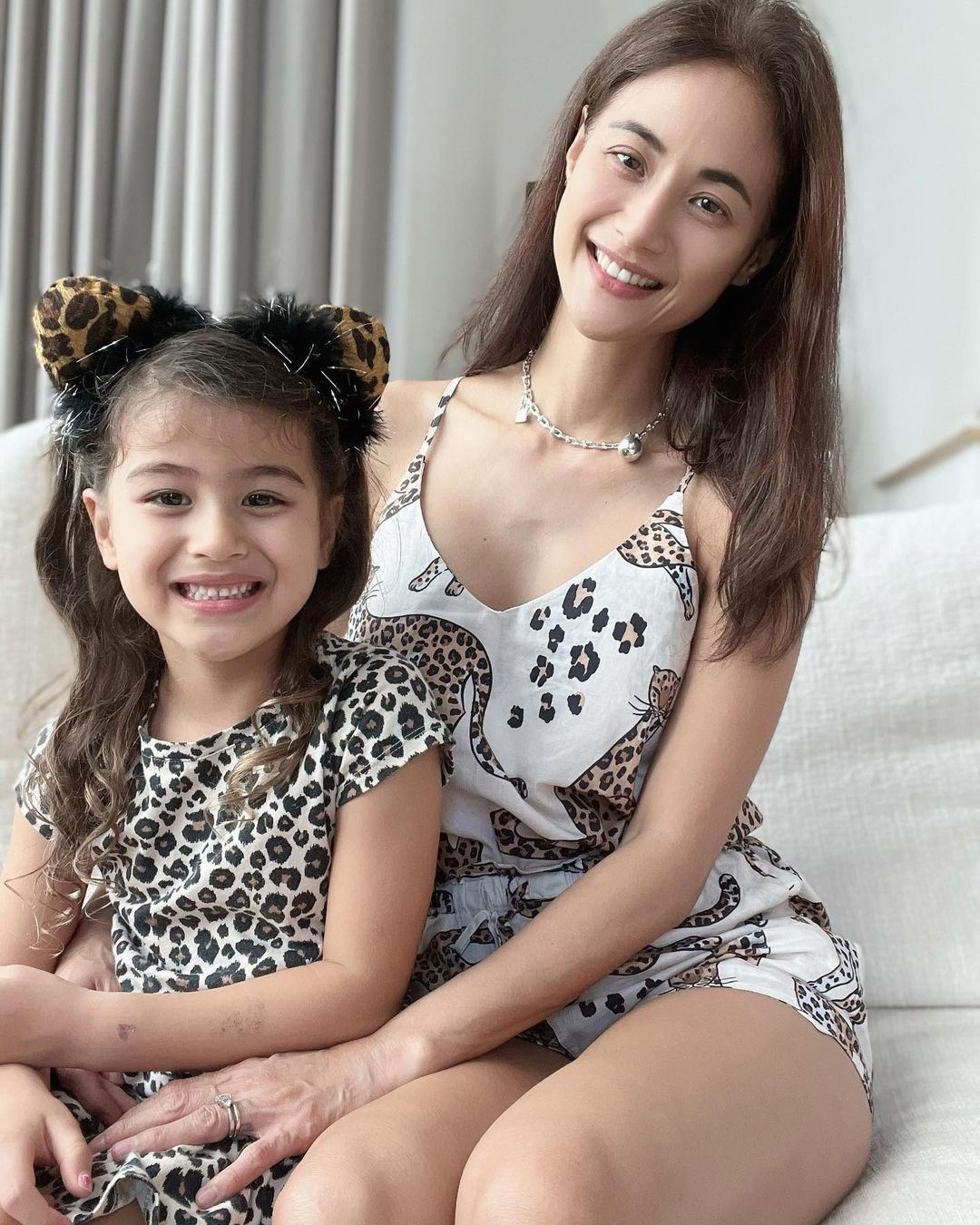 น้องทาเรีย ลูกสาว น้ำฝน กุลณัฐ