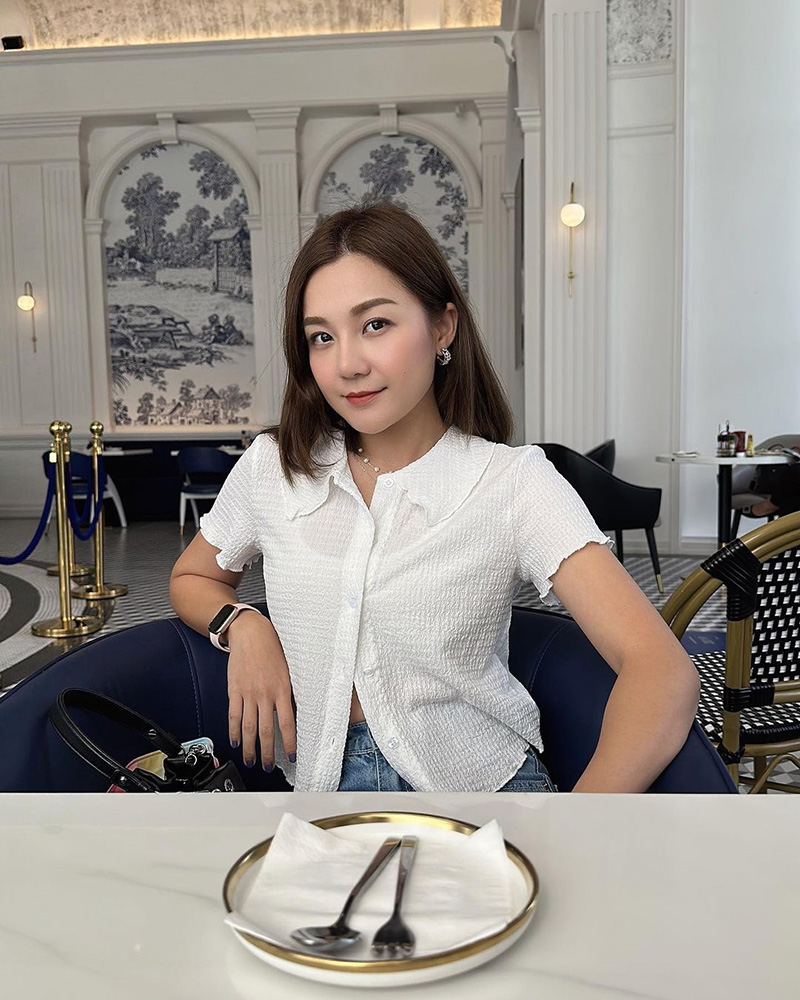 เอ็ม บุษราคัม