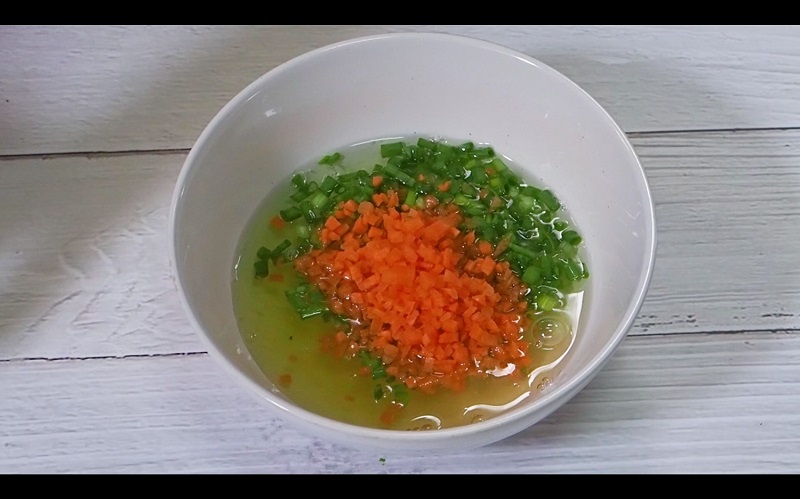 ไข่ขาวม้วน