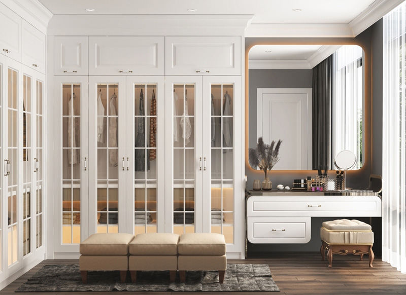 Walk in Closet