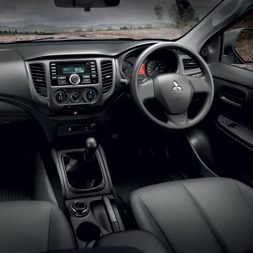 Mitsubishi Triton Single Cab 2022
