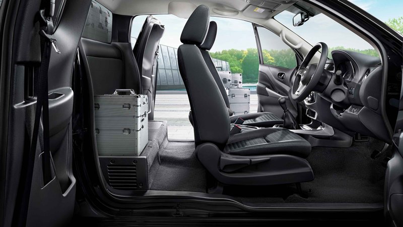 nissan navara King Cab 2022