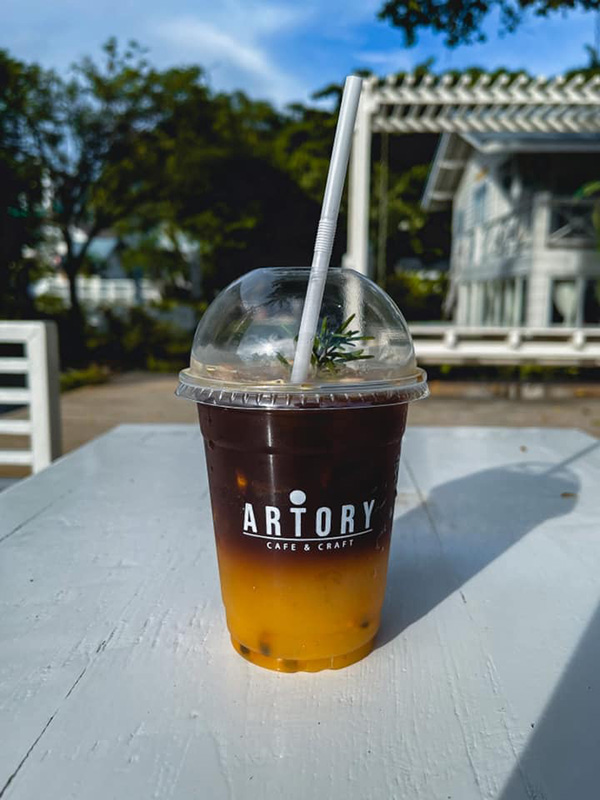 ร้านคาเฟ่บางแสน