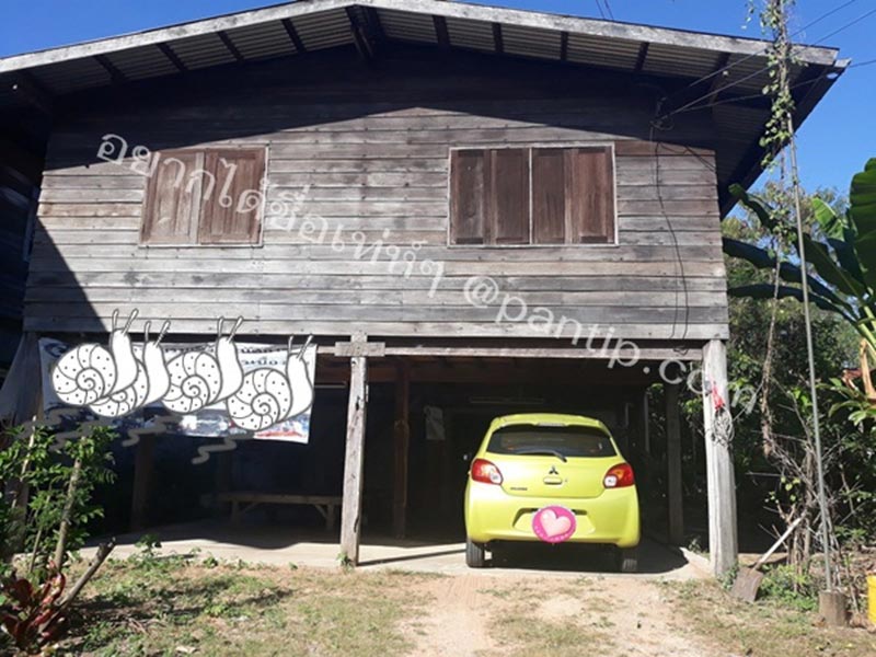 รีโนเวทบ้านสองชั้นครึ่งปูนครึ่งไม้