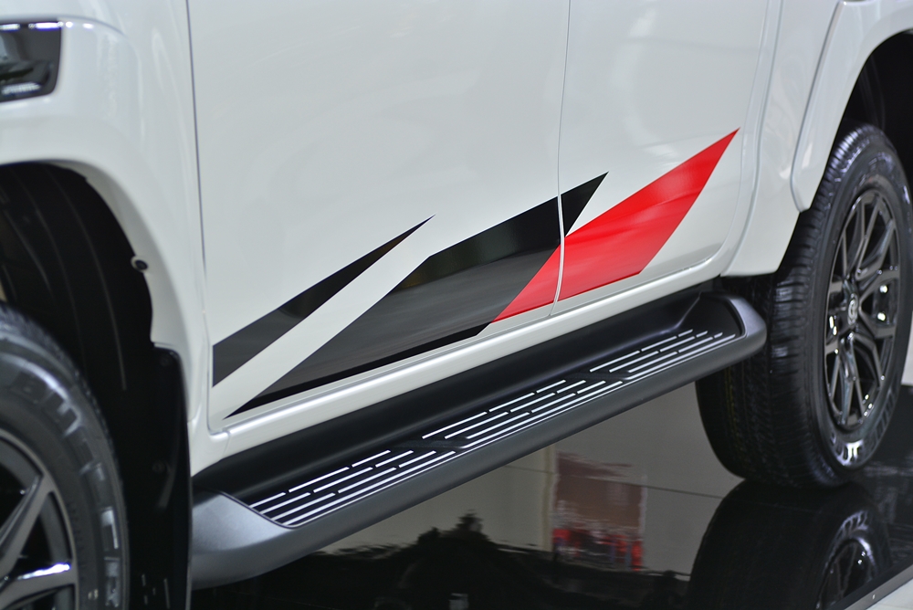 Toyota Hilux Revo GR SPORT 2021