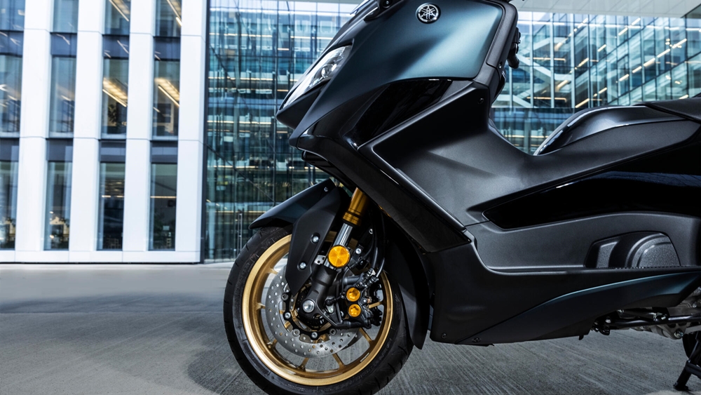Yamaha TMAX 2022