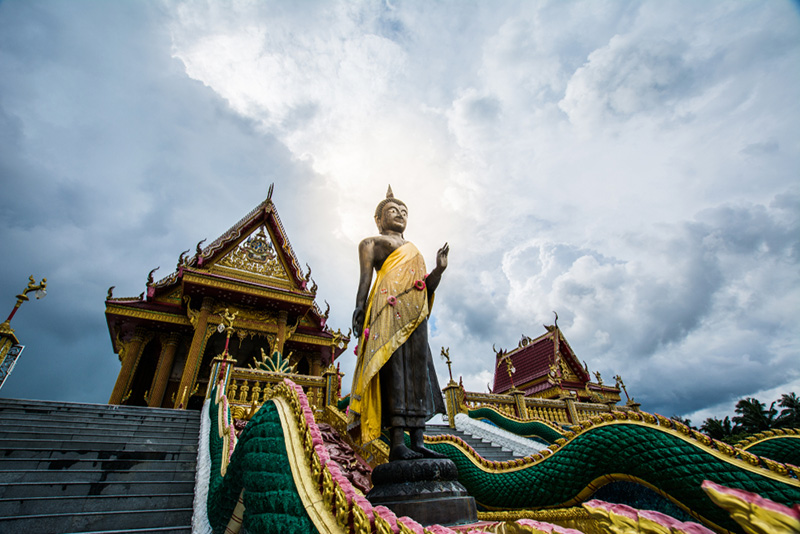 วัดบ้านหงาว