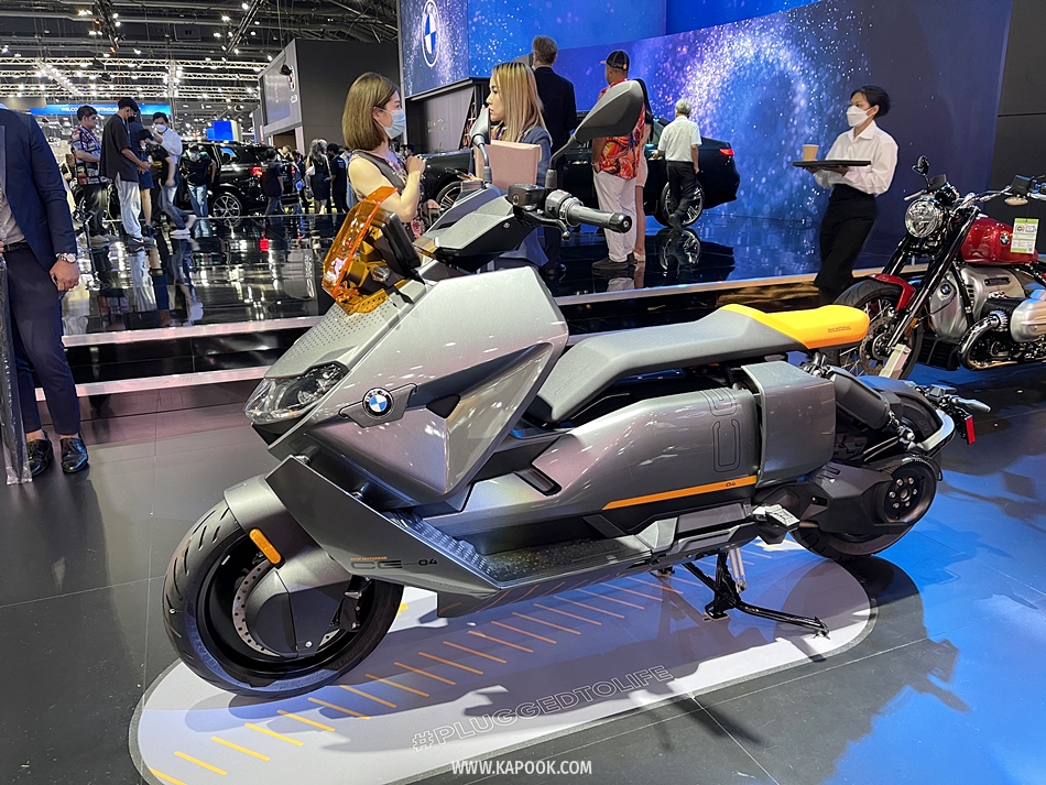 BMW CE04 2023