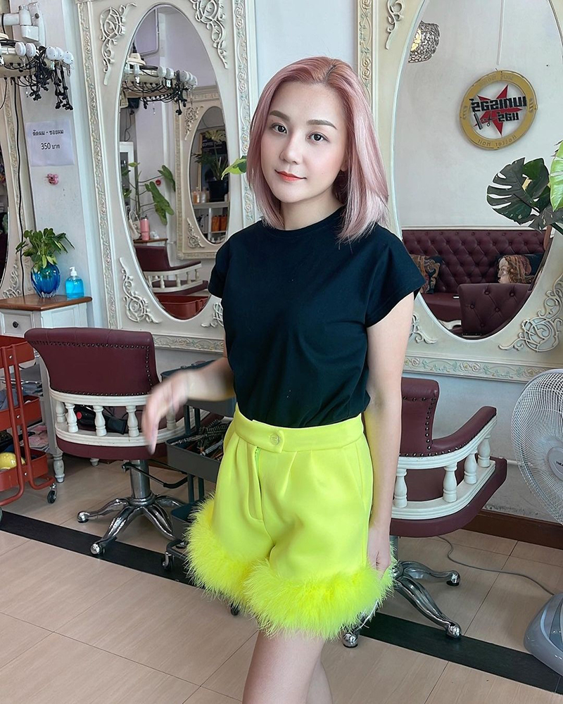 เอ็ม บุษราคัม