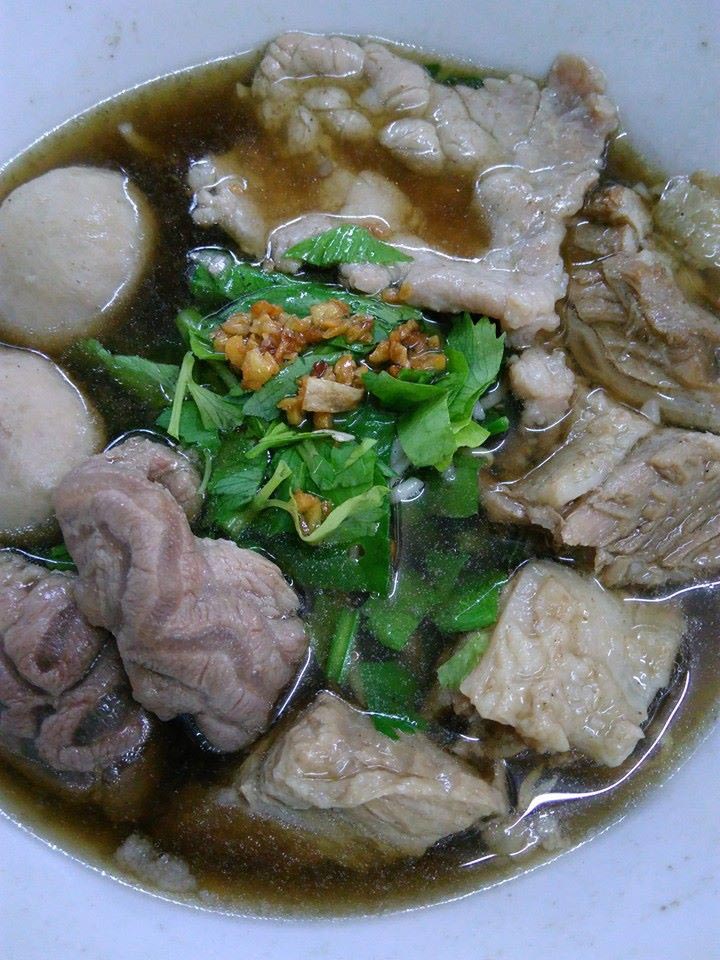 ร้านก๋วยเตี๋ยวเนื้อ