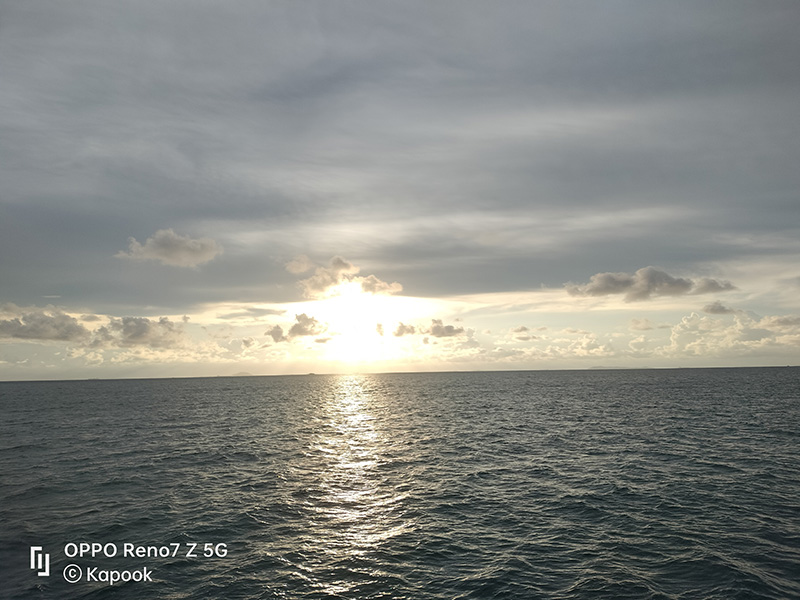 OPPO Reno7 Z 5G