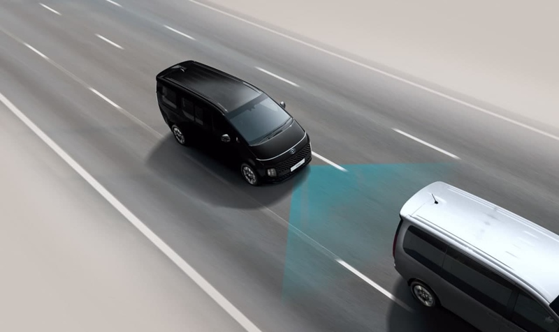 Hyundai Staria 2021
