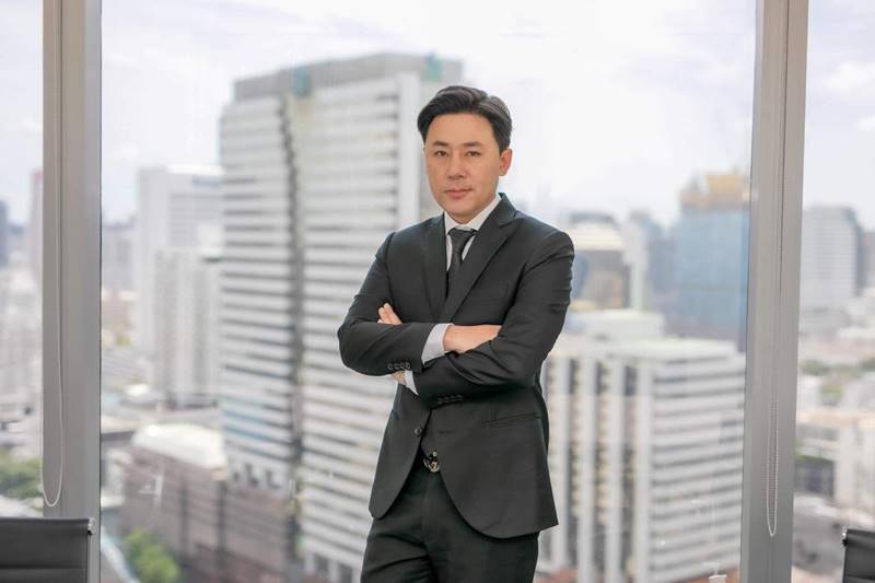 ทนายตั้ม ษิทรา, ม้า อรนภา