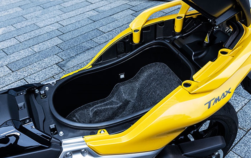 Yamaha TMAX 2022