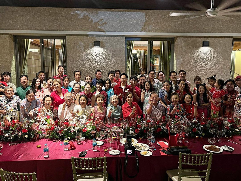 กรณ์ ศรีริต้า พาลูกฉลองตรุษจีนพร้อมหน้า ครอบครัว ณรงค์เดช