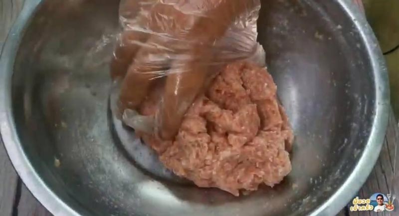 วิธีเก็บหมูสับ