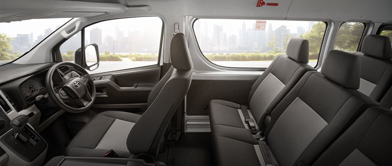 toyota commuter