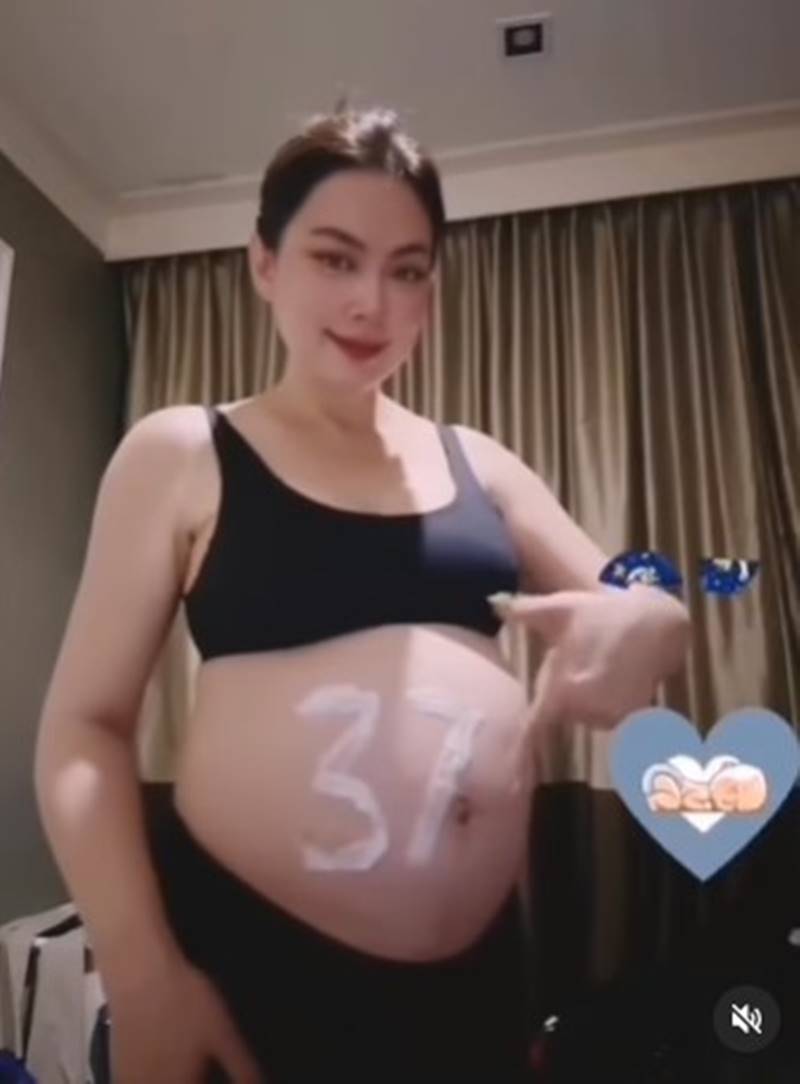 บุ๋ม ปนัดดา
