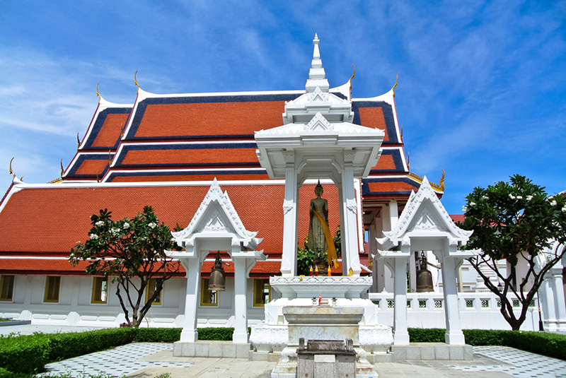 วัดเทวราชกุญชรวรวิหาร