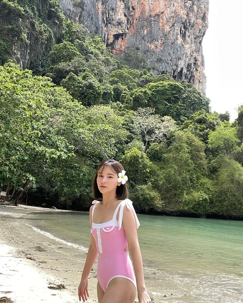 ออม สุชาร์