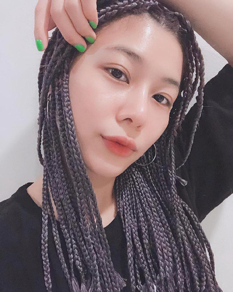 รายการ 99+ ภาพพื้นหลัง ถักเปียคอนโรล ผมสั้น ใหม่ที่สุด