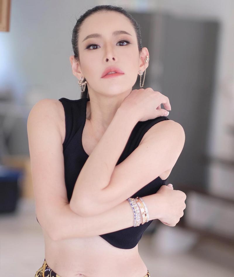 หนิง ปณิตา