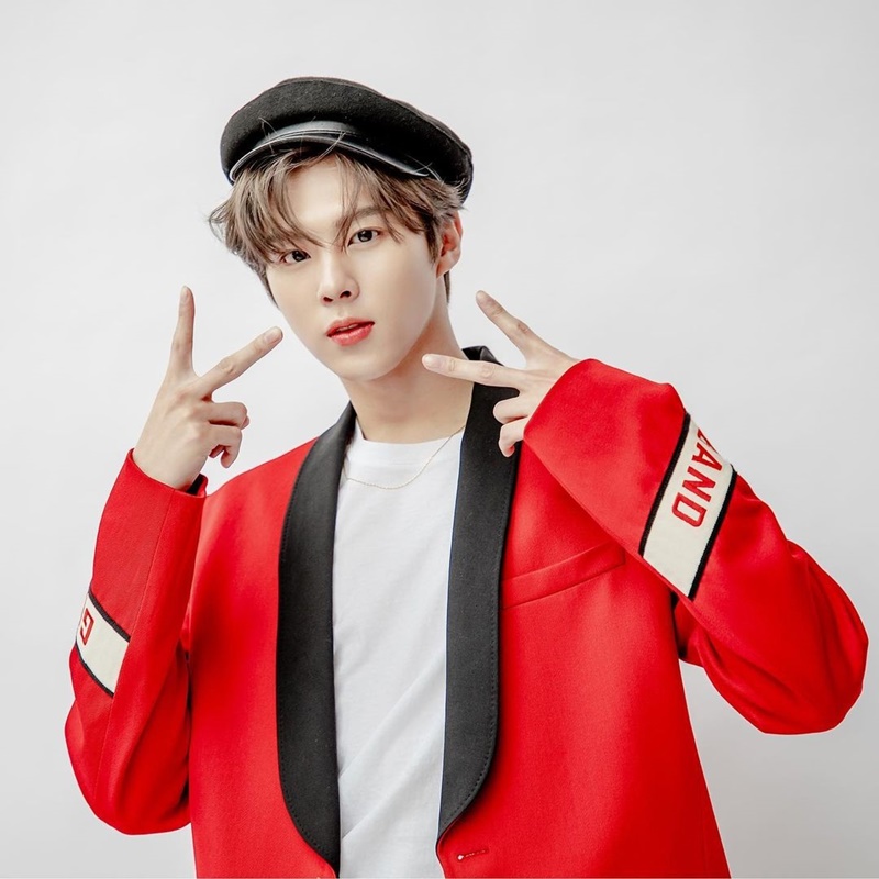 คิมอูซอก kimwooseok