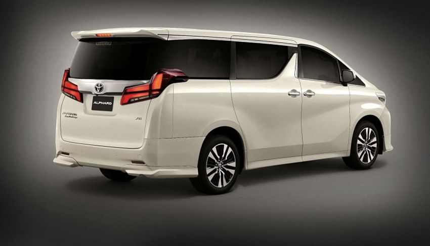 toyota alphard