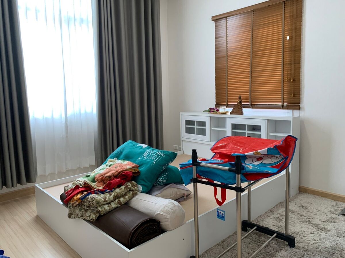 ขาย ทาวน์โฮม 2 ชั้น หมู่บ้านรสาลักซ์วิลล์ ซอยพหลโยธิน73 ใกล้รถไฟฟ้าสาย ...